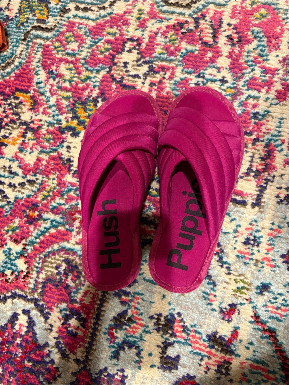 Hush Puppies Women's Fuchsia Twisted Strap Slide Mules